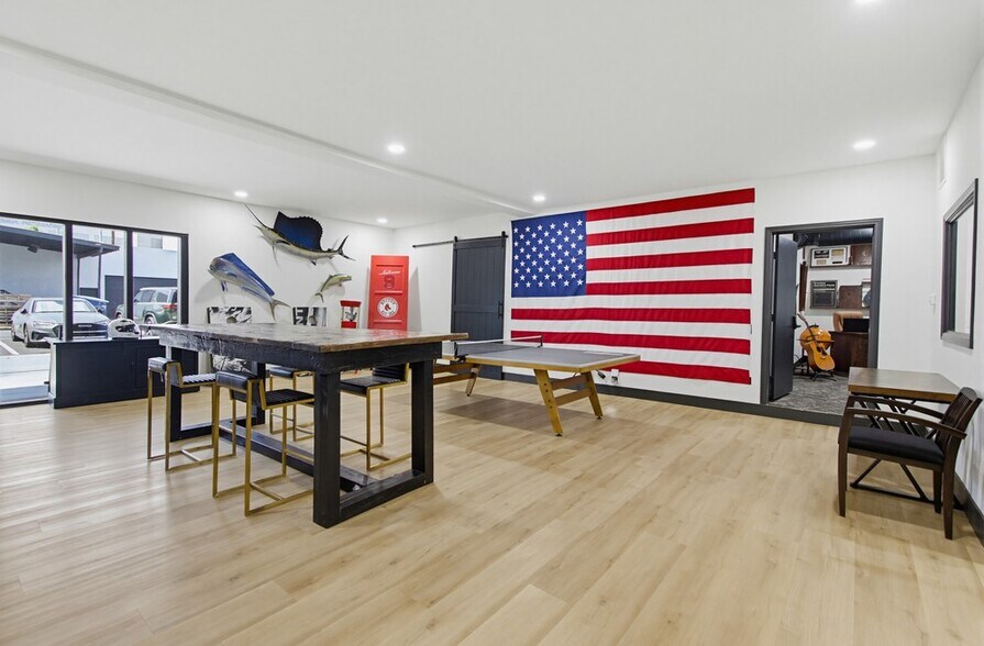More Photos Of 6280 Riverdale St, San Diego Office For Lease