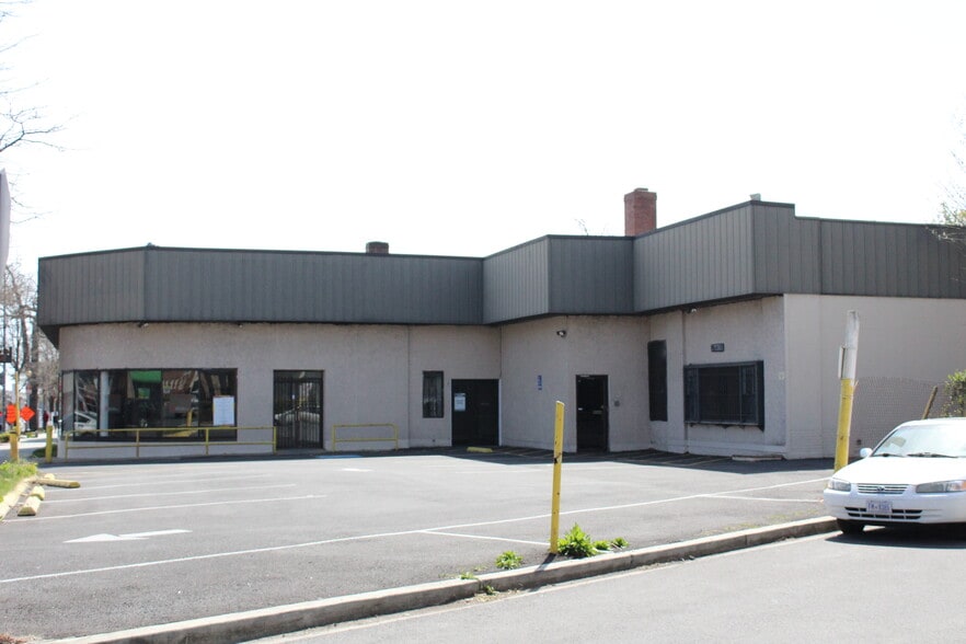 Primary Photo Of 7530 Georgia Ave NW, Washington Freestanding For Lease