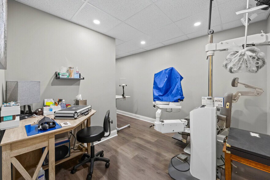 More Photos Of 2100 S Clinton Ave, Rochester Medical For Sale