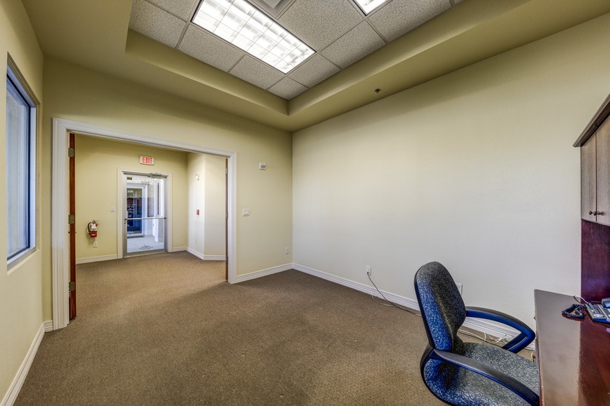 More Photos Of 1001 Long Prairie Rd, Flower Mound Medical For Sale