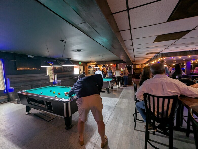 More Photos Of 11818 Philadelphia Rd, White Marsh Bar For Sale