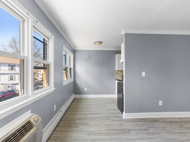 More Photos Of 191 Oak St, Bridgeport Apartments For Sale