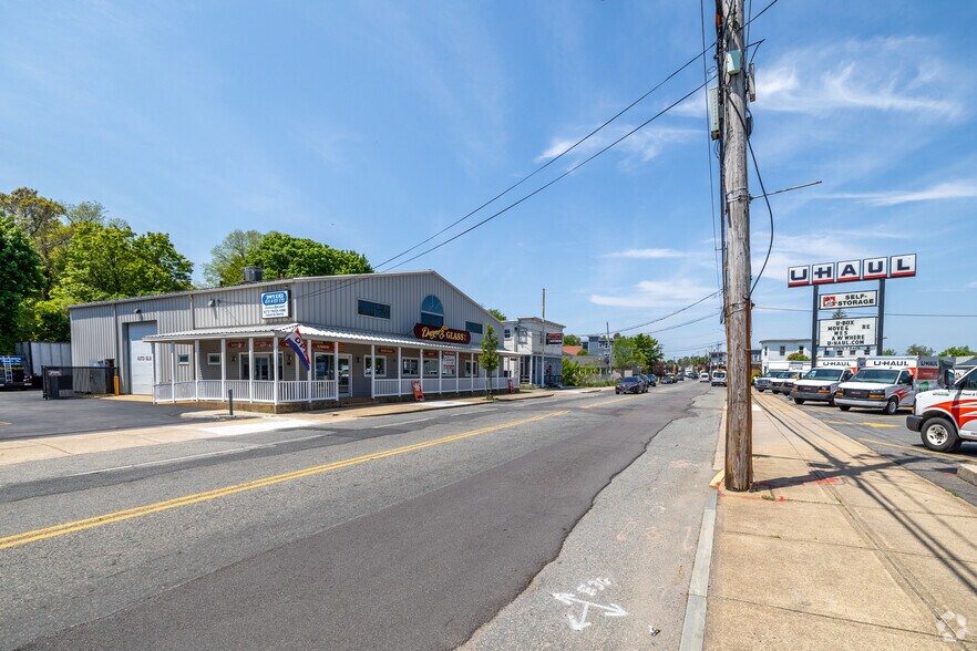 More Photos Of 658 N Main St, Brockton General Retail For Sale