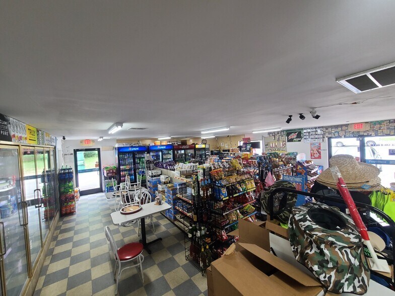 More Photos Of 5050 NC 56 Hwy, Franklinton Self Storage For Sale