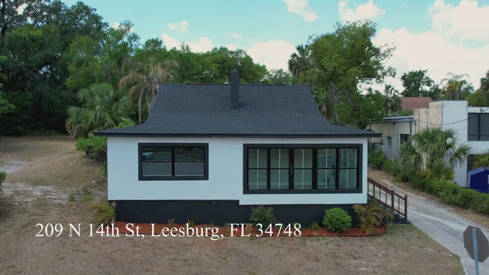 Primary Photo Of 209 N 14th St, Leesburg Office Residential For Sale