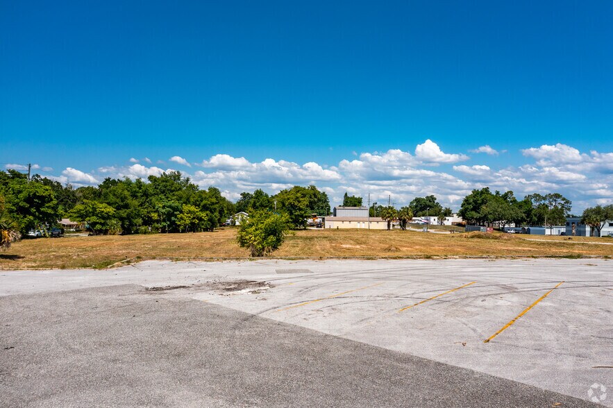 More Photos Of 901 12th St, Clermont Land For Sale