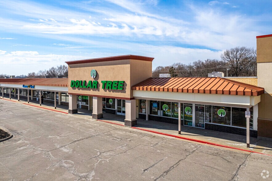 More Photos Of 16611-16659 E 23rd St S, Independence Unknown For Lease