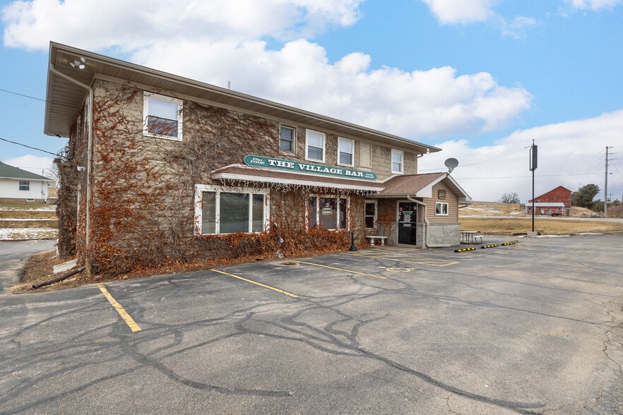 More Photos Of 3410 County Road HHH, Cuba City Bar For Sale