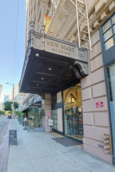 More Photos Of 127 E 9th St, Los Angeles Loft Creative Space For Lease