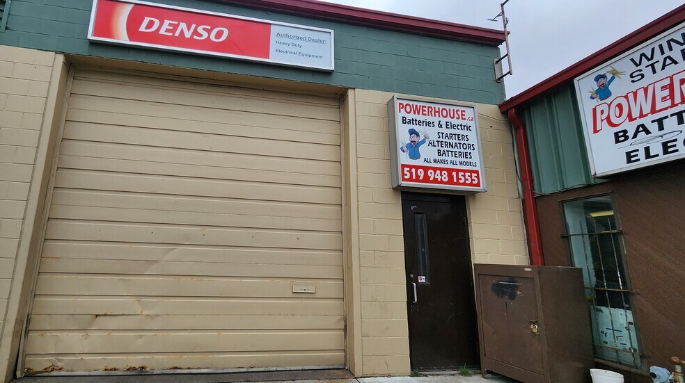 More Photos Of 3421 Wyandotte, Windsor Distribution For Sale