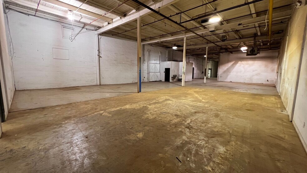 More Photos Of 1727-1801 Union Blvd, Allentown Warehouse For Lease