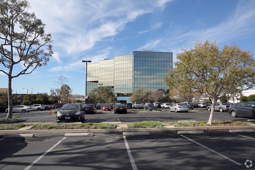 More Photos Of 2401 E El Segundo Blvd, El Segundo Office For Lease