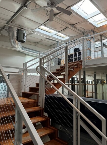 More Photos Of 1123 Zonolite Rd NE, Atlanta Loft Creative Space For Lease