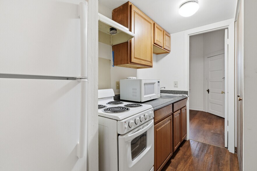 More Photos Of 215 S Braddock Ave, Pittsburgh Apartments For Sale