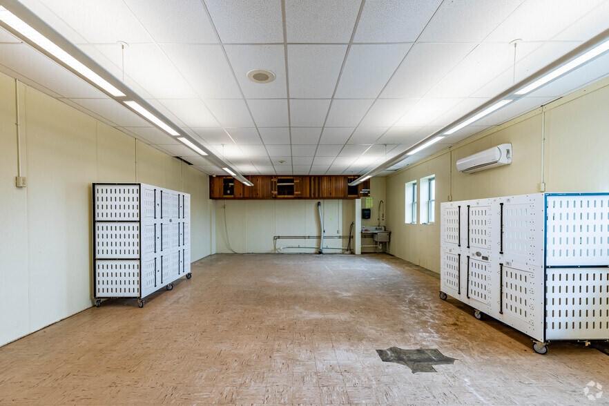 More Photos Of 215 Engle Rd, Industry Schools For Sale