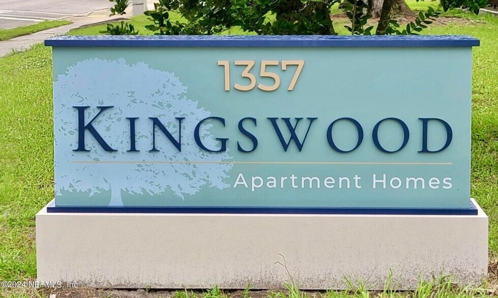 More Photos Of 1357 Kingsley Ave, Orange Park Apartments For Sale