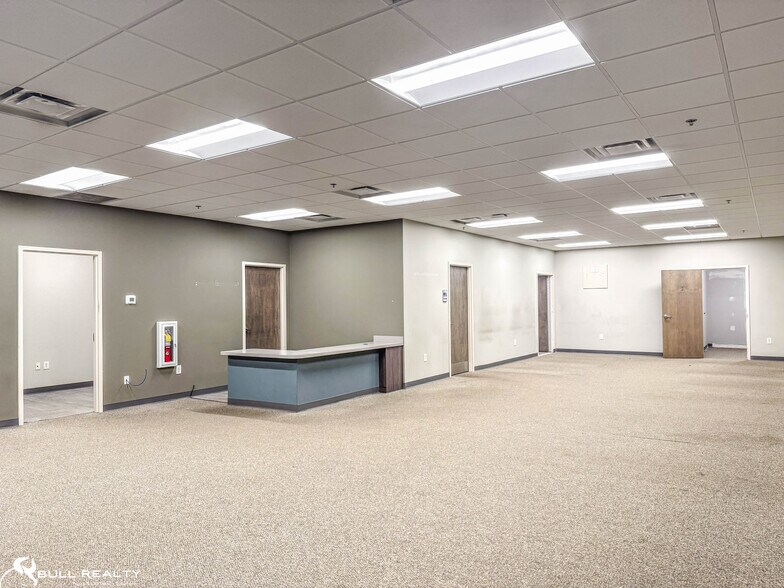More Photos Of 1839 Buford Hwy, Buford Medical For Lease