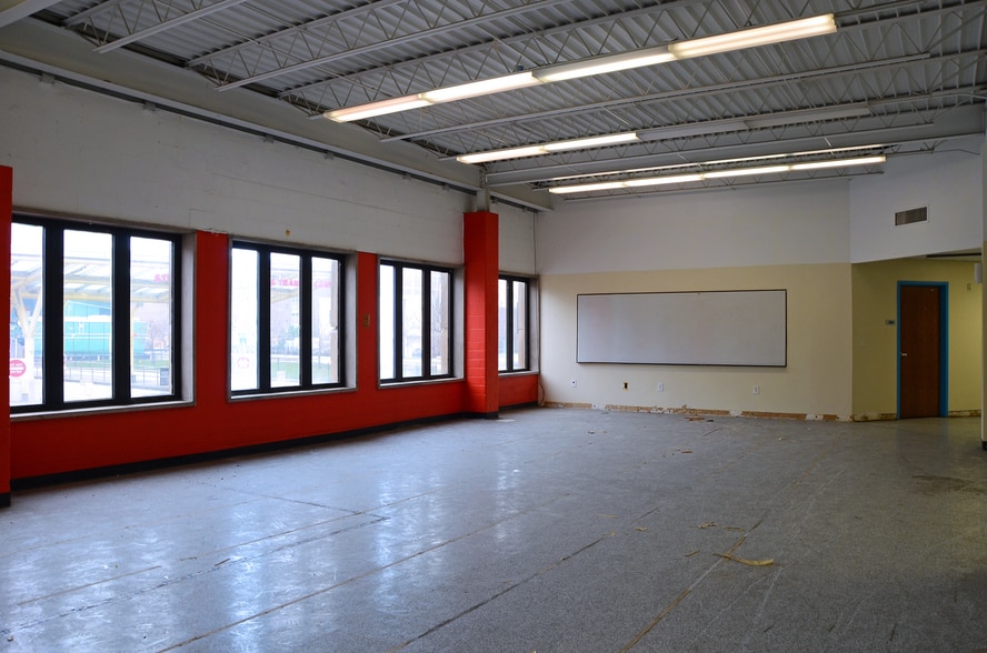 More Photos Of 2200 Prospect Ave E, Cleveland Office For Lease