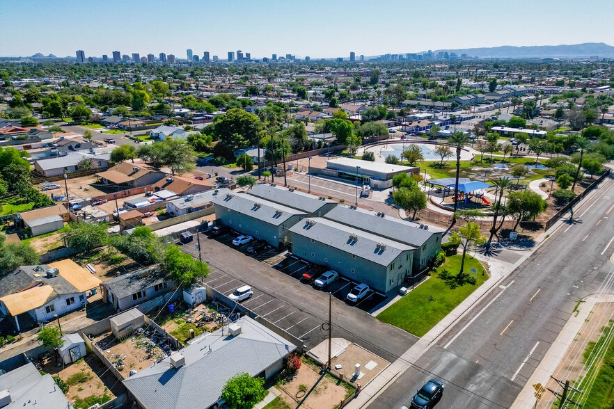 More Photos Of 2234 W Hazelwood St, Phoenix Apartments For Sale