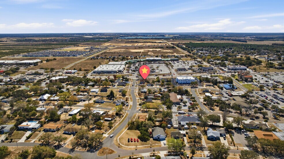 More Photos Of 1143 State Road 60 E, Lake Wales Office For Sale