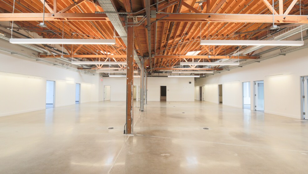 More Photos Of 8509-8511 Steller Dr, Culver City Office For Lease