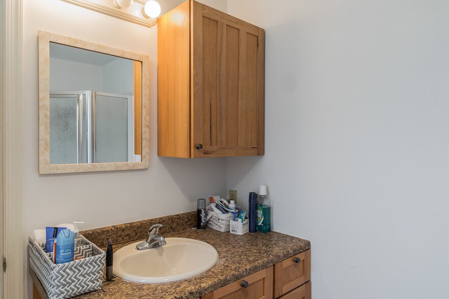 More Photos Of 214 Fayette St, Conshohocken Office Residential For Lease