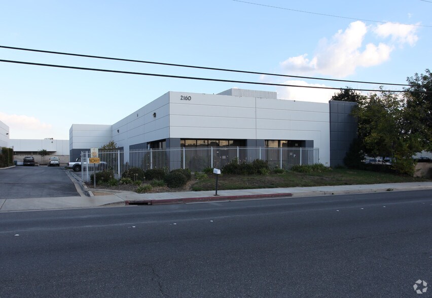 More Photos Of 2160 Reservoir St, Pomona Warehouse For Lease