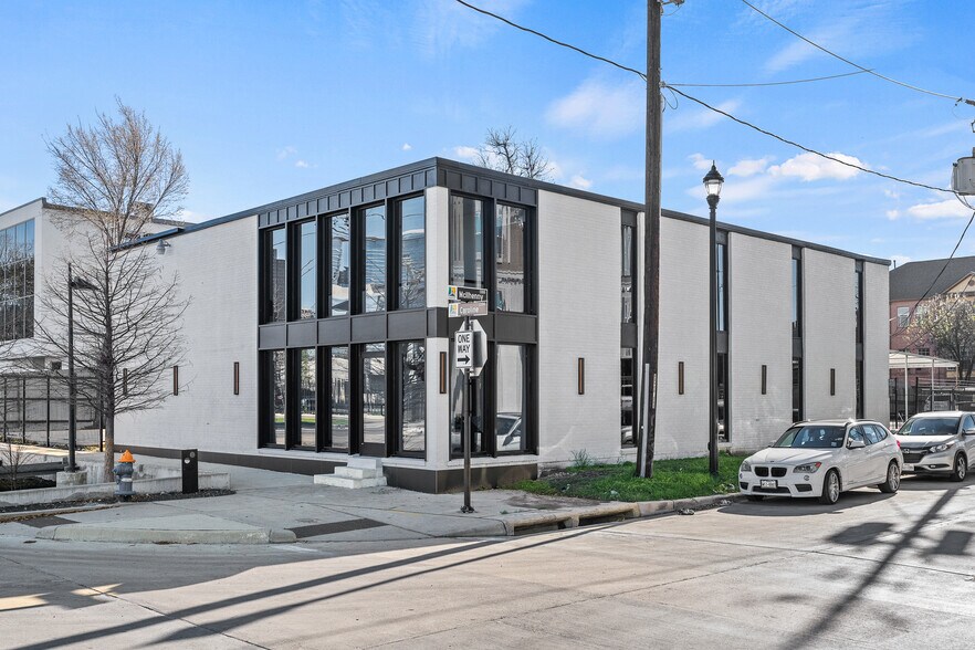 More Photos Of 2323 Caroline St, Houston Medical For Lease