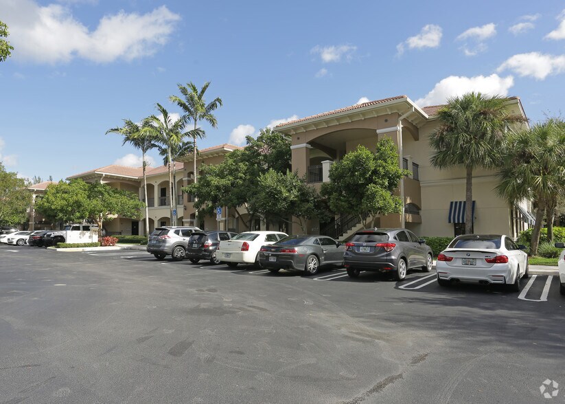 Primary Photo Of 7301 Wiles Rd, Coral Springs Medical For Lease