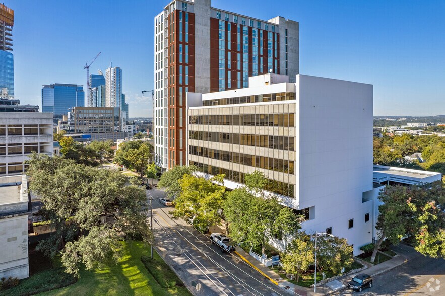 More Photos Of 812 San Antonio St, Austin Office For Lease