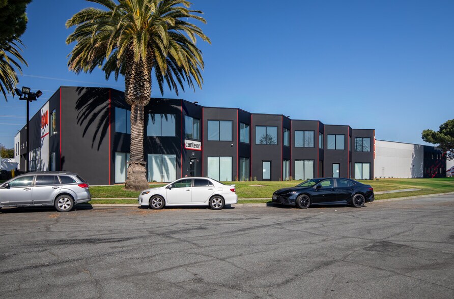 More Photos Of 4900 Hannover Pl, Fremont Unknown For Lease