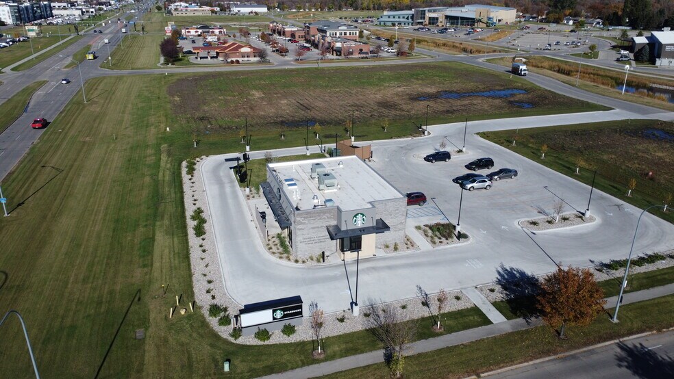 More Photos Of 4641 S Washington St, Grand Forks Restaurant For Sale