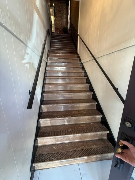 More Photos Of 200 Rose Ave, Pleasanton Office For Lease