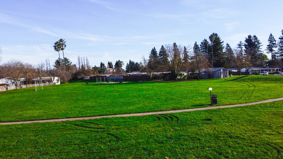 More Photos Of 750 Rohnert Park Expy W, Rohnert Park Manufactured Housing Mobile Home Park For Sale