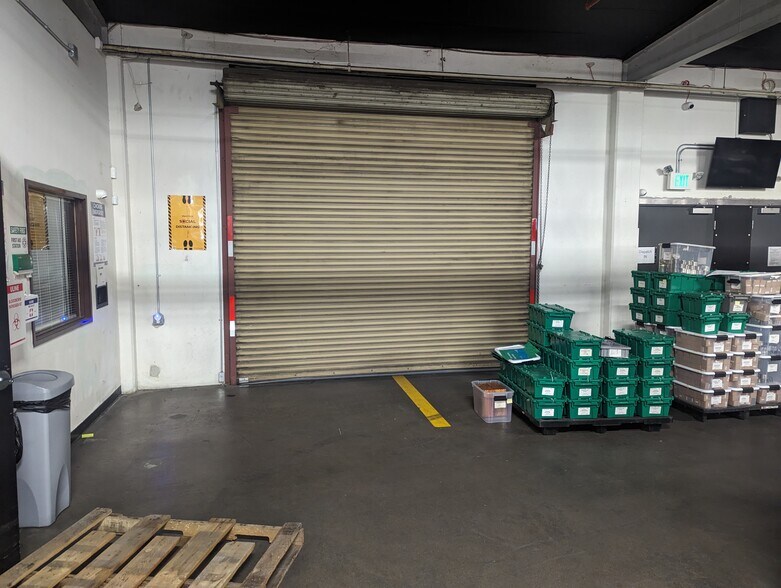 More Photos Of 3019 Vail Ave, Commerce Manufacturing For Sale