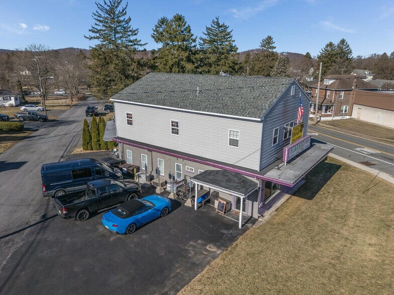 More Photos Of 615 3rd Ave, Alpha Freestanding For Sale