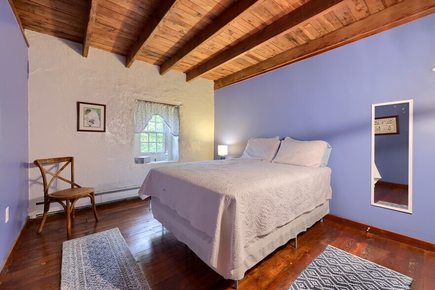 More Photos Of 9043 Mountain Rd, Alburtis Office Residential For Sale