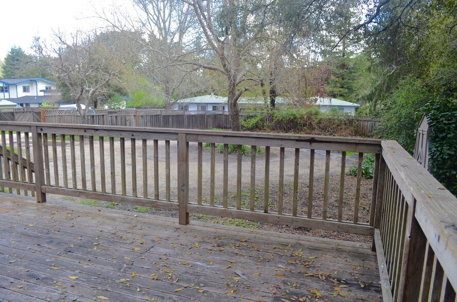 More Photos Of 5800 Valley Dr, Felton Apartments For Sale