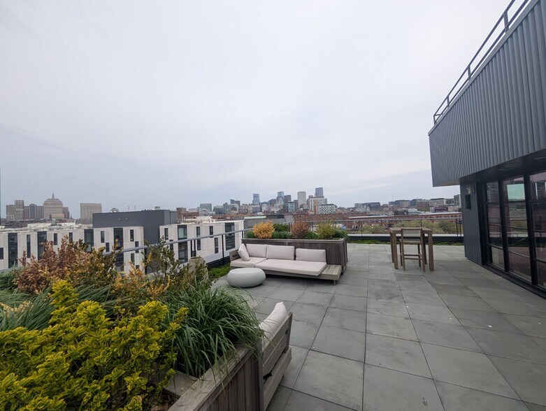 More Photos Of 46 Wareham St, Boston Apartments For Lease