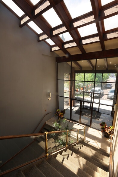 More Photos Of 4291 Austin Bluffs Pky, Colorado Springs Office For Lease