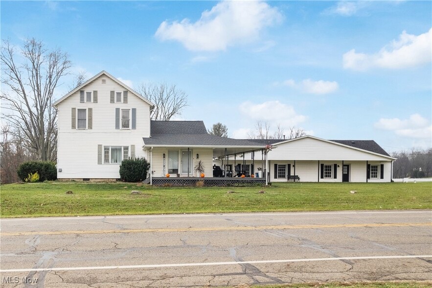 Primary Photo Of 6858 Manchester Rd, New Franklin Specialty For Sale