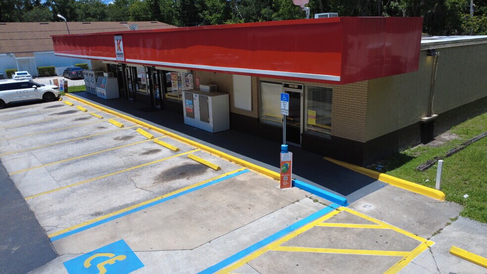 More Photos Of 1790 State Road 13, Jacksonville Convenience Store For Lease