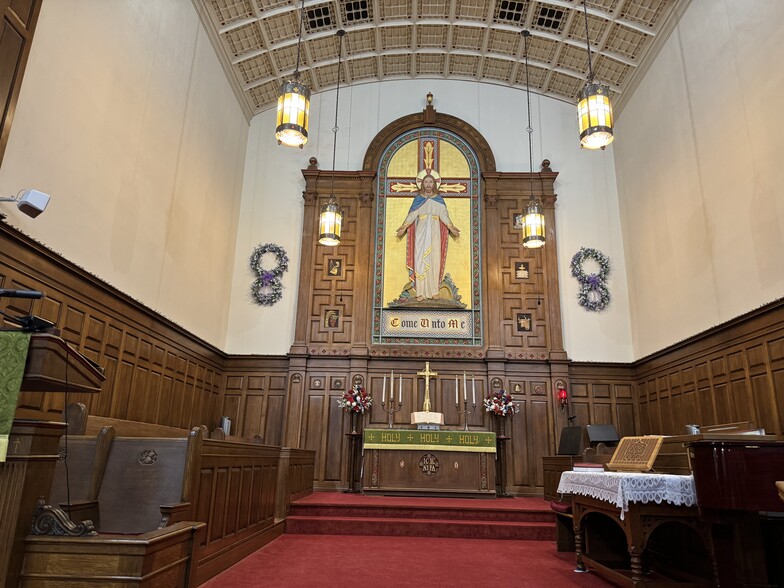 More Photos Of 100 Lafayette St, York Specialty For Sale