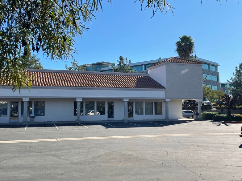 More Photos Of 25190 Hancock Ave, Murrieta Office For Lease