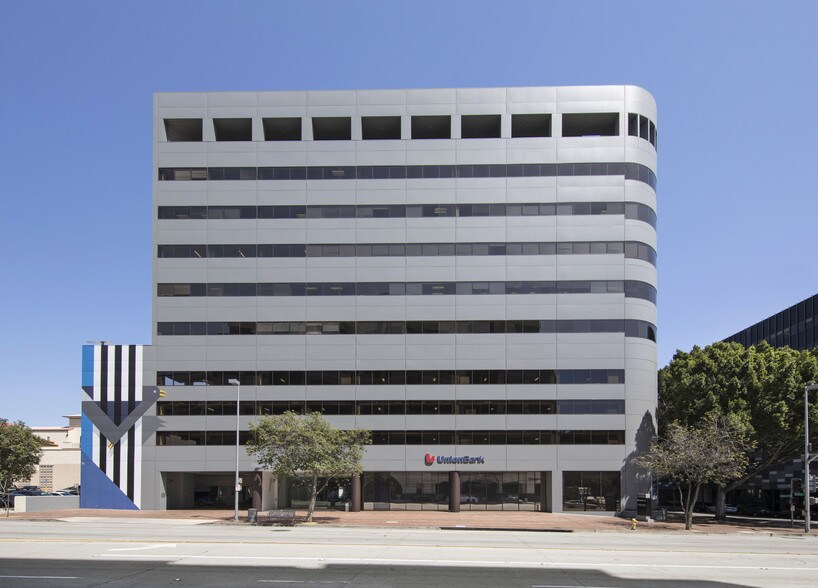 More Photos Of 70 S Lake Ave, Pasadena Office For Lease