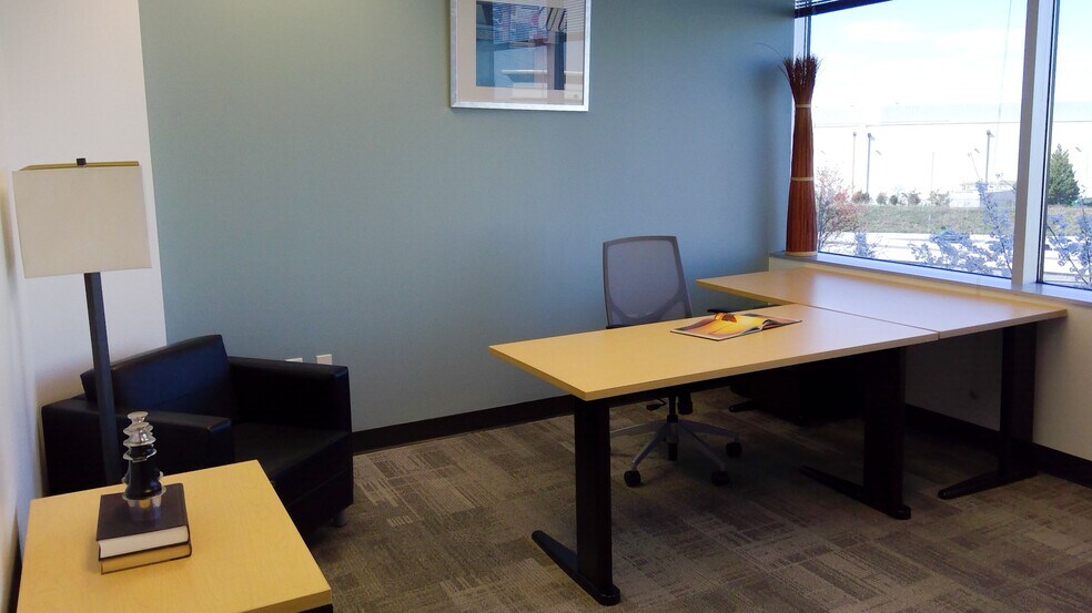 More Photos Of 10432 Balls Ford Rd, Manassas Coworking Space