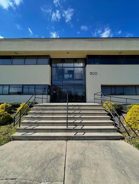 More Photos Of 1100 Clifton Ave, Clifton Medical For Sale