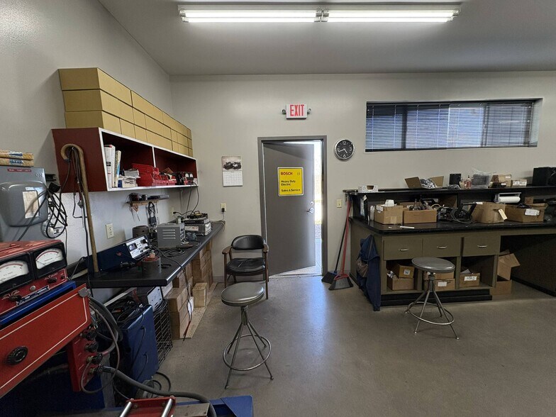 More Photos Of 928 County Road 480, Marquette Service For Sale