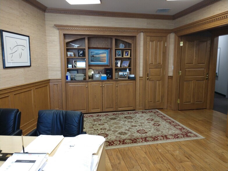 More Photos Of 360 New Haven Ave, Milford Light Distribution For Lease