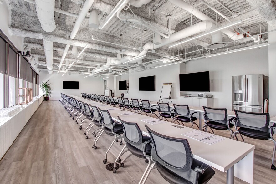 More Photos Of 445 S Figueroa St, Los Angeles Office For Lease